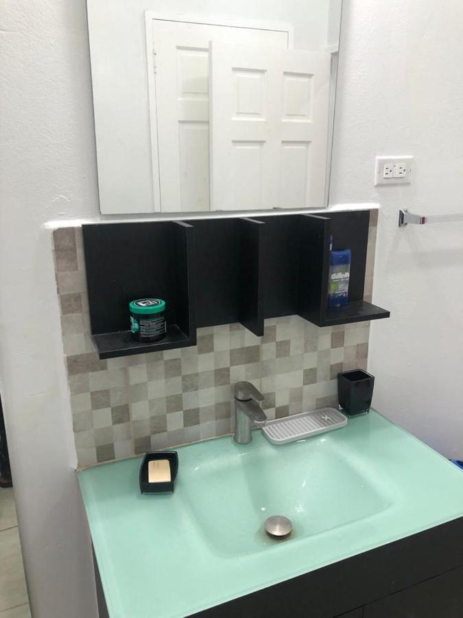 Beverley Manor Diamond Vale' 2 Bedroom 1 Bath Apartment Diego Martin المظهر الخارجي الصورة
