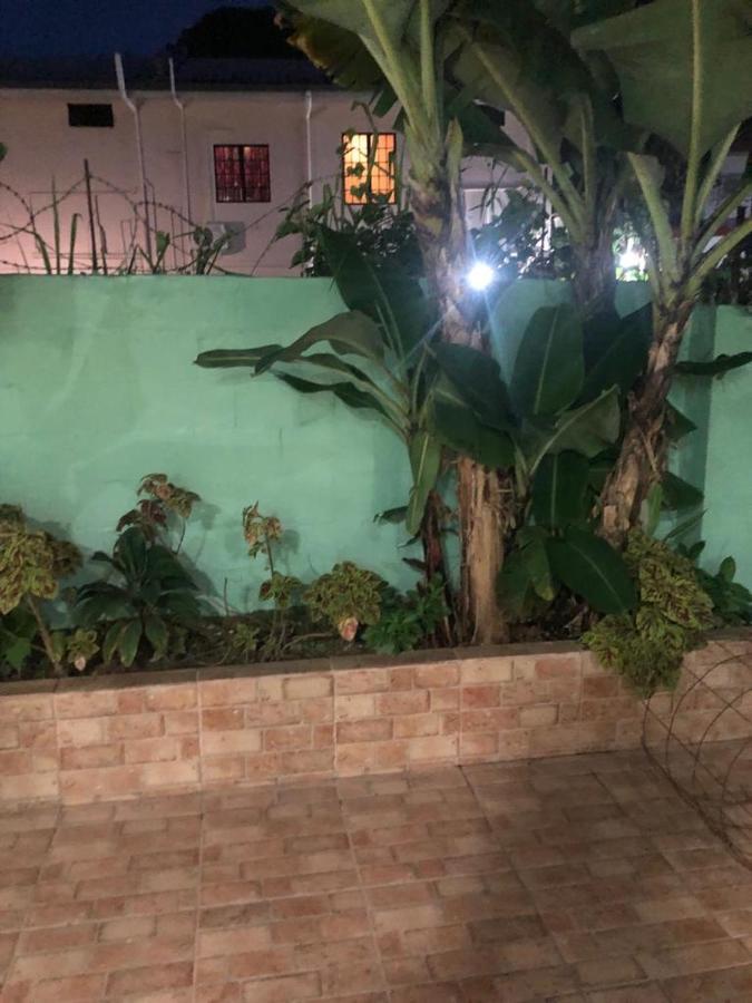 Beverley Manor Diamond Vale' 2 Bedroom 1 Bath Apartment Diego Martin المظهر الخارجي الصورة
