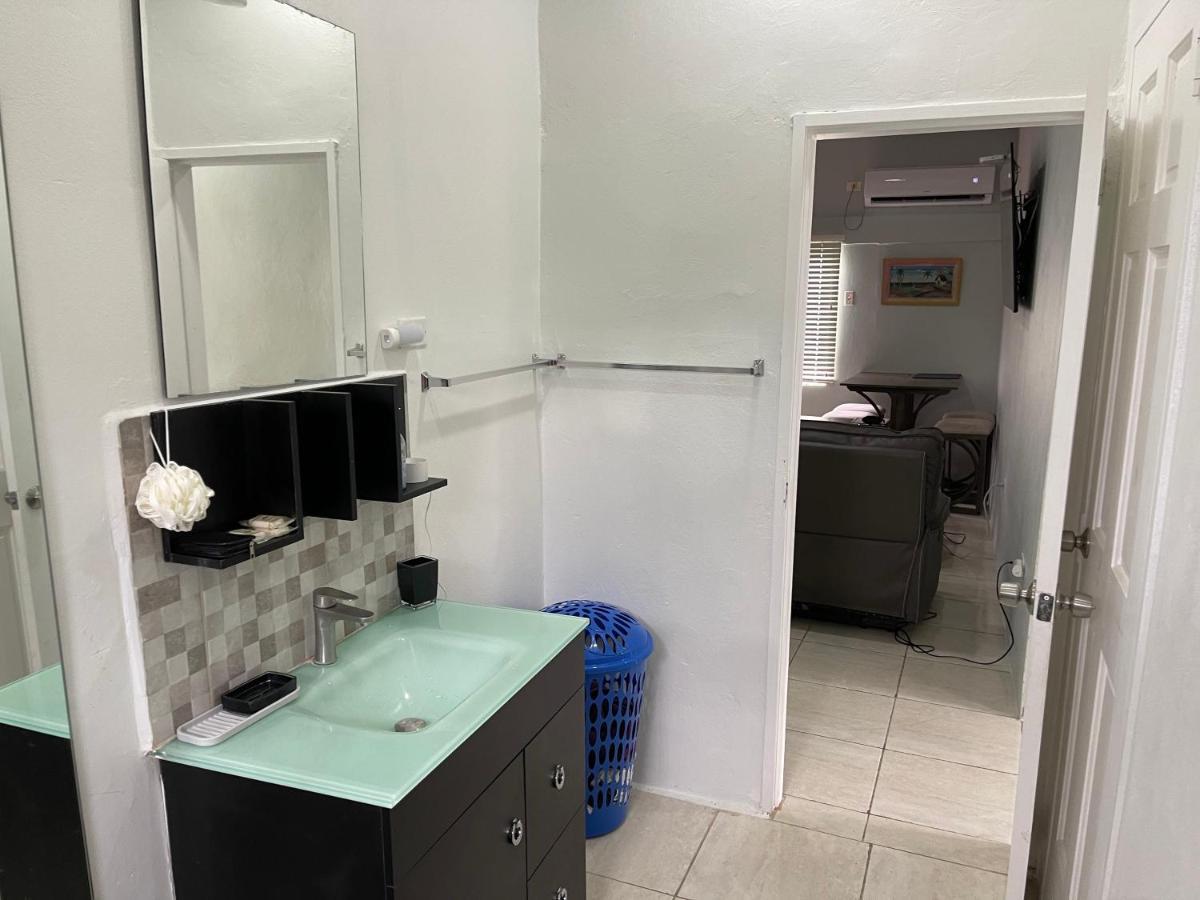 Beverley Manor Diamond Vale' 2 Bedroom 1 Bath Apartment Diego Martin المظهر الخارجي الصورة