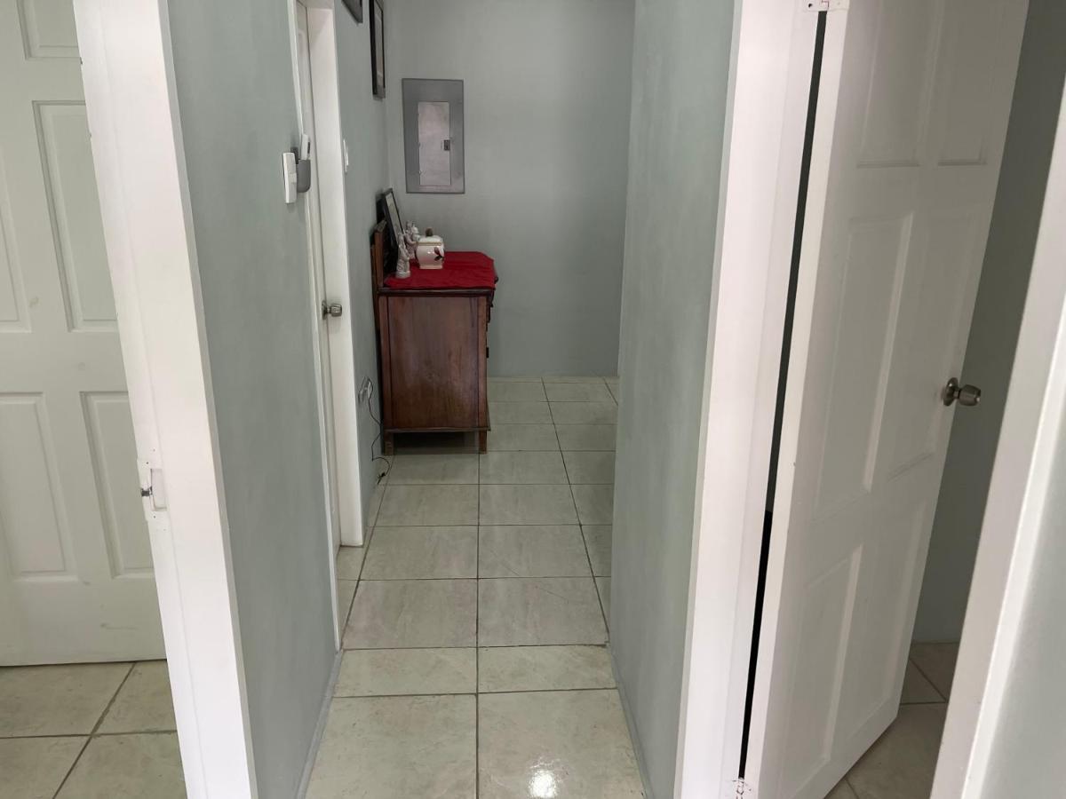 Beverley Manor Diamond Vale' 2 Bedroom 1 Bath Apartment Diego Martin المظهر الخارجي الصورة